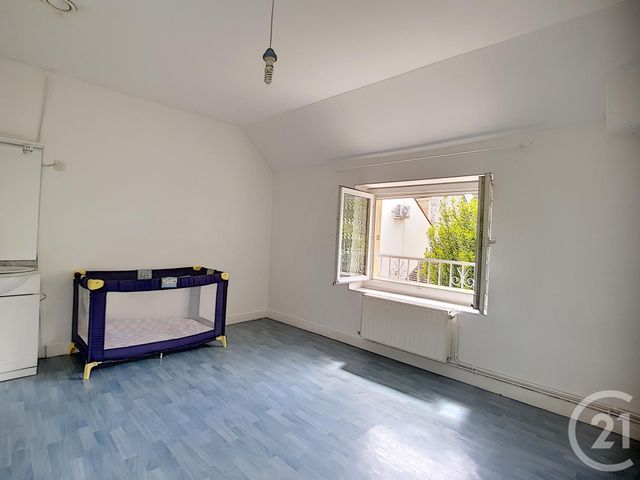 maison à vendre - 7 pièces - 169.04 m2 - MOISSY CRAMAYEL - 77 - ILE-DE-FRANCE - Century 21 Cerim maison à vendre - 7 pièces - 169.04 m2 - MOISSY CRAMAYEL - 77 - ILE-DE-FRANCE - Century 21 Cerim