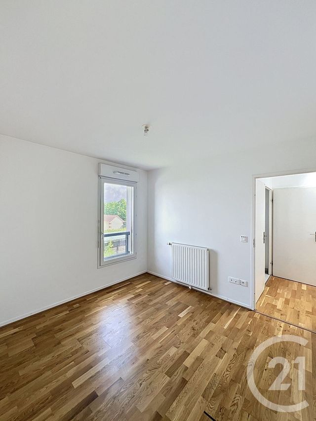 maison à vendre - 5 pièces - 92.05 m2 - MOISSY CRAMAYEL - 77 - ILE-DE-FRANCE - Century 21 Cerim