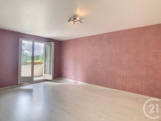 Afficher la photo en grand Appartement F2 à vendre - 2 pièces - 49.0 m2 - SAVIGNY LE TEMPLE - 77 - ILE-DE-FRANCE - Century 21 Cerim