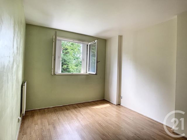 Afficher la photo en grand Appartement F2 à vendre - 2 pièces - 49.0 m2 - SAVIGNY LE TEMPLE - 77 - ILE-DE-FRANCE - Century 21 Cerim