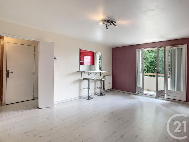 Afficher la photo en grand Appartement F2 à vendre - 2 pièces - 49.0 m2 - SAVIGNY LE TEMPLE - 77 - ILE-DE-FRANCE - Century 21 Cerim