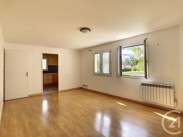 Appartement F2 à vendre - 2 pièces - 46.87 m2 - MOISSY CRAMAYEL - 77 - ILE-DE-FRANCE - Century 21 Cerim Appartement F2 à vendre - 2 pièces - 46.87 m2 - MOISSY CRAMAYEL - 77 - ILE-DE-FRANCE - Century 21 Cerim