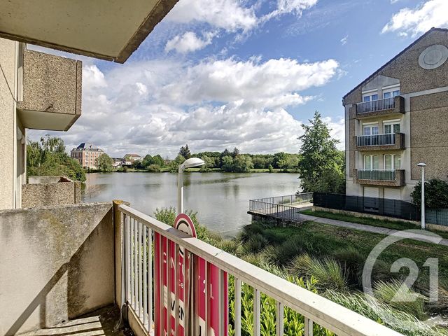 Appartement F2 à vendre - 2 pièces - 46.87 m2 - MOISSY CRAMAYEL - 77 - ILE-DE-FRANCE - Century 21 Cerim Appartement F2 à vendre - 2 pièces - 46.87 m2 - MOISSY CRAMAYEL - 77 - ILE-DE-FRANCE - Century 21 Cerim