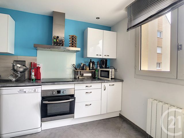 appartement à vendre - 3 pièces - 65.46 m2 - MOISSY CRAMAYEL - 77 - ILE-DE-FRANCE - Century 21 Cerim appartement à vendre - 3 pièces - 65.46 m2 - MOISSY CRAMAYEL - 77 - ILE-DE-FRANCE - Century 21 Cerim