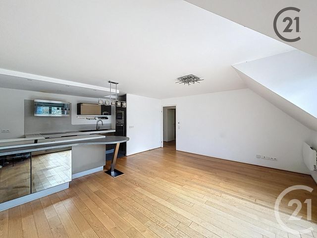 Appartement F3 à vendre - 3 pièces - 68.9 m2 - MOISSY CRAMAYEL - 77 - ILE-DE-FRANCE - Century 21 Cerim