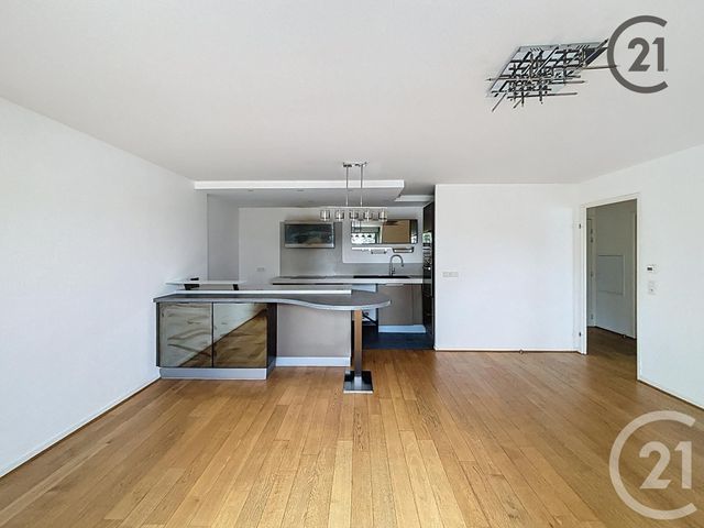 Appartement F3 à vendre - 3 pièces - 68.9 m2 - MOISSY CRAMAYEL - 77 - ILE-DE-FRANCE - Century 21 Cerim