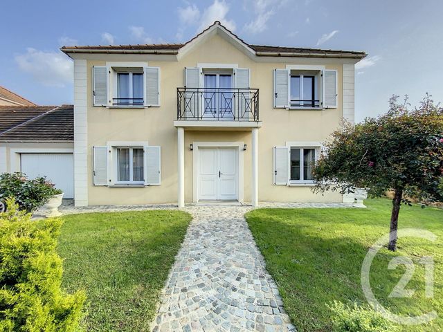 maison à vendre - 6 pièces - 140.0 m2 - SAVIGNY LE TEMPLE - 77 - ILE-DE-FRANCE - Century 21 Cerim