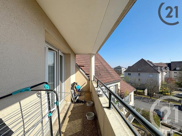 Afficher la photo en grand Appartement F3 à vendre - 3 pièces - 76.27 m2 - LIEUSAINT - 77 - ILE-DE-FRANCE - Century 21 Cerim