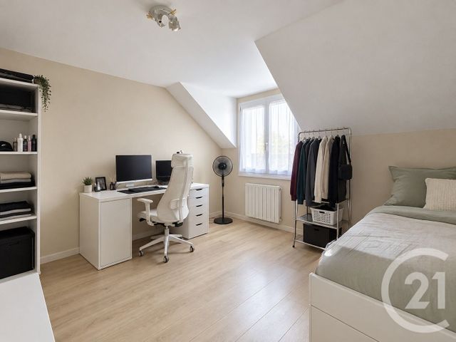 Appartement F3 à vendre - 3 pièces - 68.0 m2 - MOISSY CRAMAYEL - 77 - ILE-DE-FRANCE - Century 21 Cerim