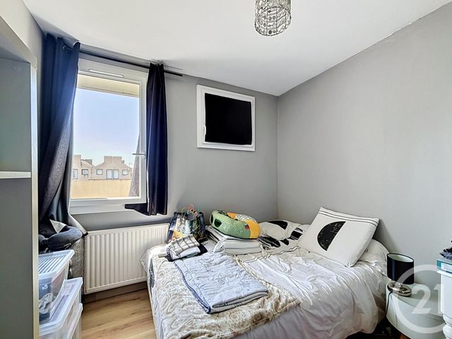 maison à vendre - 4 pièces - 81.36 m2 - MOISSY CRAMAYEL - 77 - ILE-DE-FRANCE - Century 21 Cerim