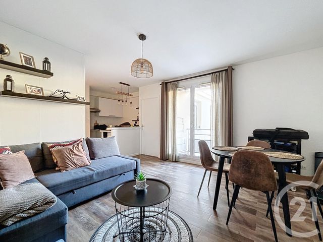 Appartement F2 à vendre - 2 pièces - 40.15 m2 - MOISSY CRAMAYEL - 77 - ILE-DE-FRANCE - Century 21 Cerim