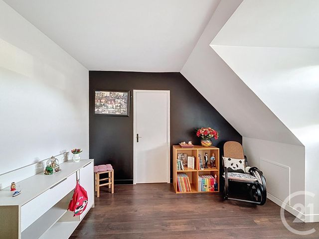 maison à vendre - 7 pièces - 145.69 m2 - SAVIGNY LE TEMPLE - 77 - ILE-DE-FRANCE - Century 21 Cerim