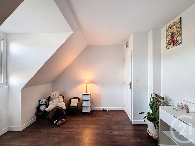 maison à vendre - 7 pièces - 145.69 m2 - SAVIGNY LE TEMPLE - 77 - ILE-DE-FRANCE - Century 21 Cerim