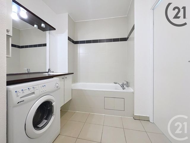 Appartement à vendre - 2 pièces - 46.17 m2 - CESSON - 77 - ILE-DE-FRANCE - Century 21 Cerim