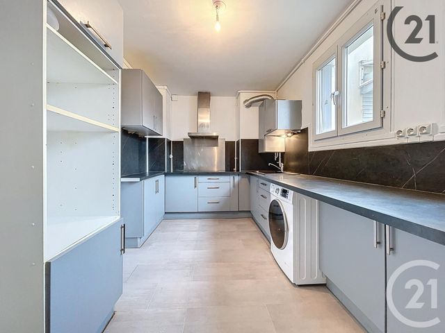 appartement - ST FARGEAU PONTHIERRY - 77