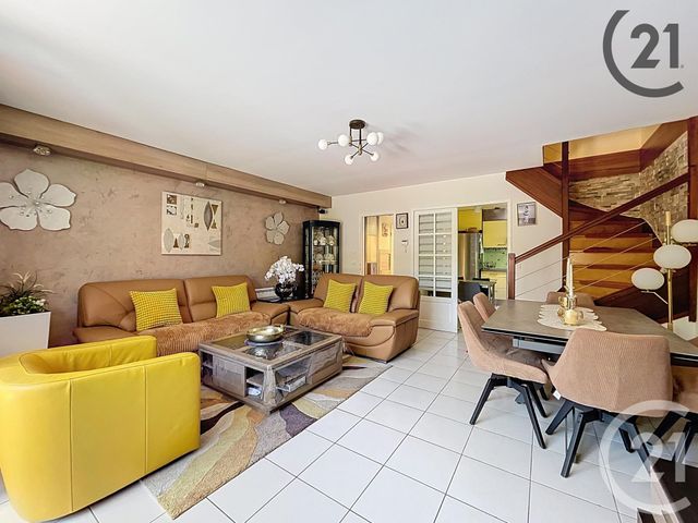 maison à vendre - 4 pièces - 88.0 m2 - COMBS LA VILLE - 77 - ILE-DE-FRANCE - Century 21 Cerim