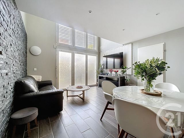 maison - MOISSY CRAMAYEL - 77