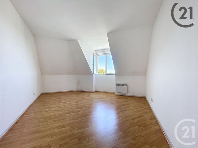 Afficher la photo en grand Appartement Duplex à vendre - 4 pièces - 97.18 m2 - LIEUSAINT - 77 - ILE-DE-FRANCE - Century 21 Cerim