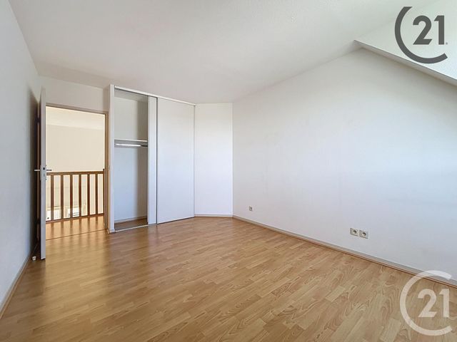 Afficher la photo en grand Appartement Duplex à vendre - 4 pièces - 97.18 m2 - LIEUSAINT - 77 - ILE-DE-FRANCE - Century 21 Cerim