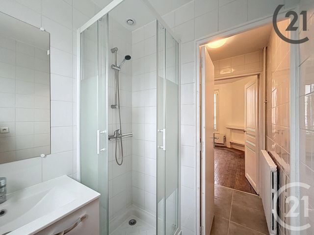 Appartement F1 à louer - 1 pièce - 24.0 m2 - MELUN - 77 - ILE-DE-FRANCE - Century 21 Cerim