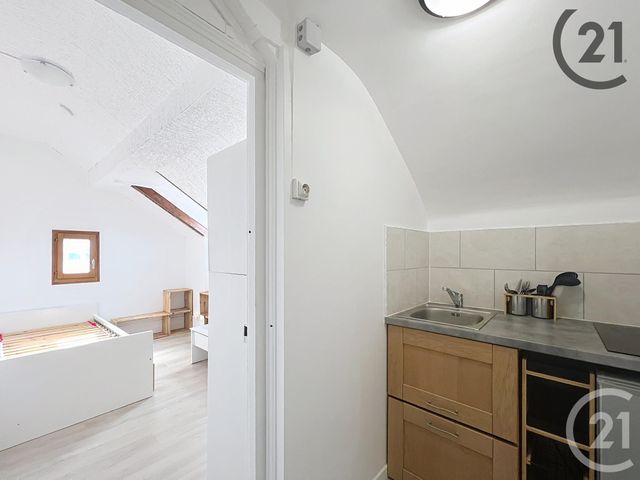 Appartement F1 à louer - 1 pièce - 12.3 m2 - MELUN - 77 - ILE-DE-FRANCE - Century 21 Cerim