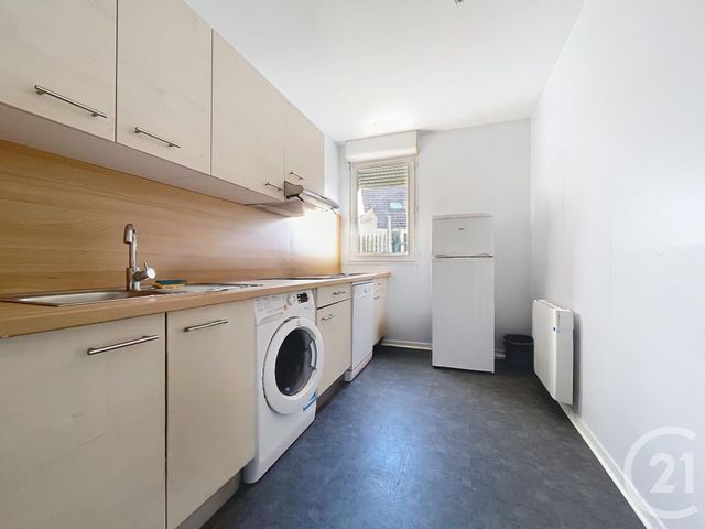 Appartement F2 à vendre - 2 pièces - 48.64 m2 - LIEUSAINT - 77 - ILE-DE-FRANCE - Century 21 Cerim