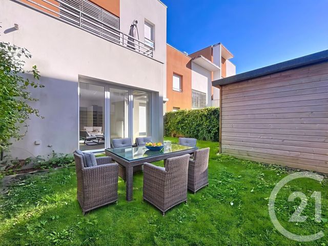 Appartement à vendre - 3 pièces - 65.0 m2 - MOISSY CRAMAYEL - 77 - ILE-DE-FRANCE - Century 21 Cerim