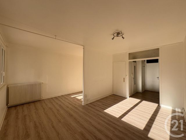 Appartement F1 à louer MELUN