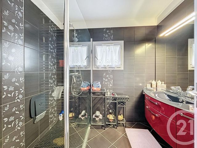 maison à vendre - 5 pièces - 134.77 m2 - COMBS LA VILLE - 77 - ILE-DE-FRANCE - Century 21 Cerim