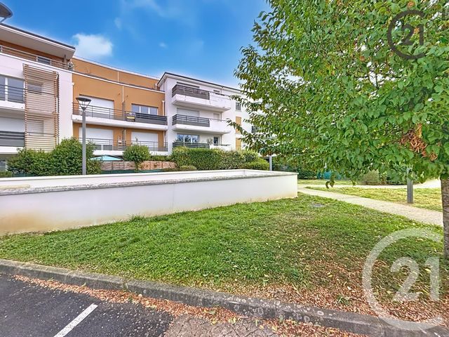 Appartement F3 à vendre - 3 pièces - 59.4 m2 - LIEUSAINT - 77 - ILE-DE-FRANCE - Century 21 Cerim