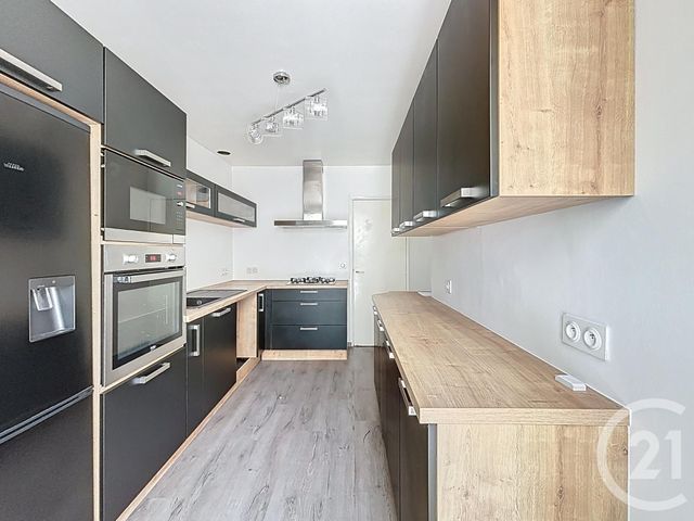 maison à vendre - 6 pièces - 115.0 m2 - COMBS LA VILLE - 77 - ILE-DE-FRANCE - Century 21 Cerim