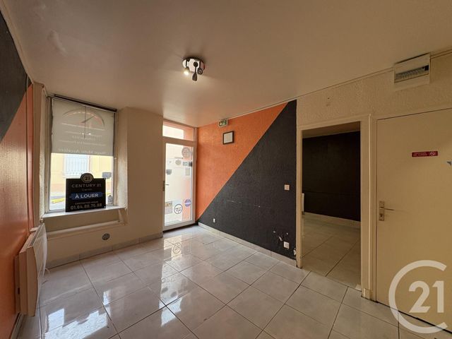 Appartement F1 à louer - 1 pièce - 34.0 m2 - LIEUSAINT - 77 - ILE-DE-FRANCE - Century 21 Cerim