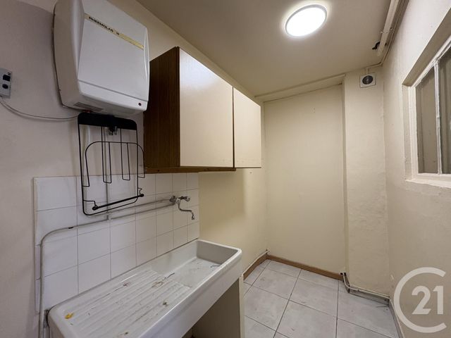 Appartement F1 à louer - 1 pièce - 34.0 m2 - LIEUSAINT - 77 - ILE-DE-FRANCE - Century 21 Cerim