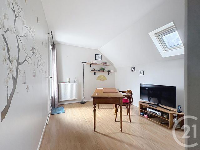 maison à vendre - 5 pièces - 112.58 m2 - COMBS LA VILLE - 77 - ILE-DE-FRANCE - Century 21 Cerim