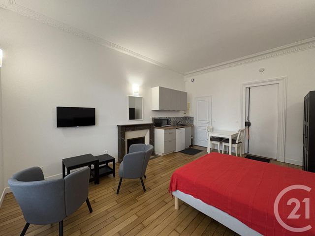 Afficher la photo en grand Appartement F1 à louer - 1 pièce - 27.5 m2 - DAMMARIE LES LYS - 77 - ILE-DE-FRANCE - Century 21 Cerim