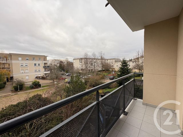 Appartement F1 à louer - 1 pièce - 26.0 m2 - MOISSY CRAMAYEL - 77 - ILE-DE-FRANCE - Century 21 Cerim