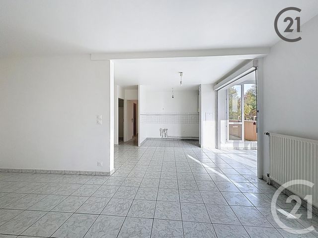 Appartement F2 à vendre MOISSY CRAMAYEL