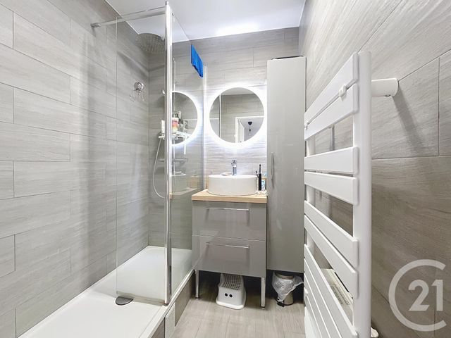 Appartement F3 à vendre - 3 pièces - 64.96 m2 - MOISSY CRAMAYEL - 77 - ILE-DE-FRANCE - Century 21 Cerim