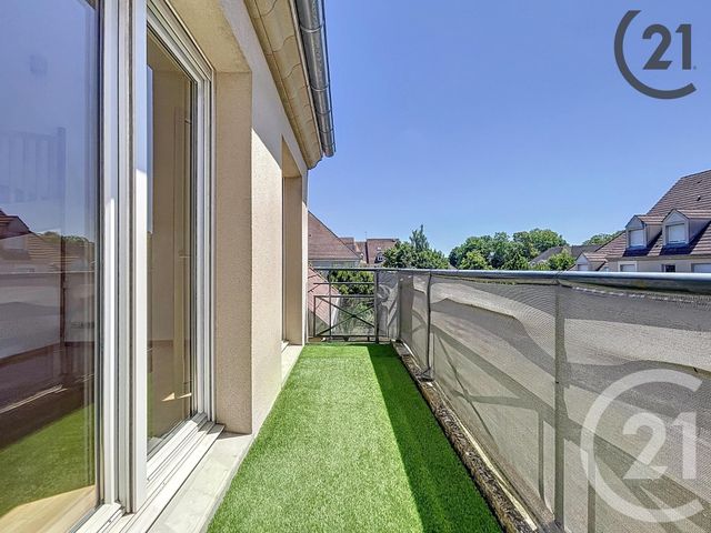 Appartement Duplex à vendre - 4 pièces - 97.18 m2 - LIEUSAINT - 77 - ILE-DE-FRANCE - Century 21 Cerim