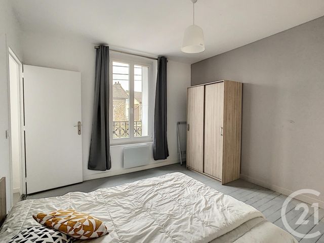 Appartement F1 à louer - 2 pièces - 44.1 m2 - MELUN - 77 - ILE-DE-FRANCE - Century 21 Cerim