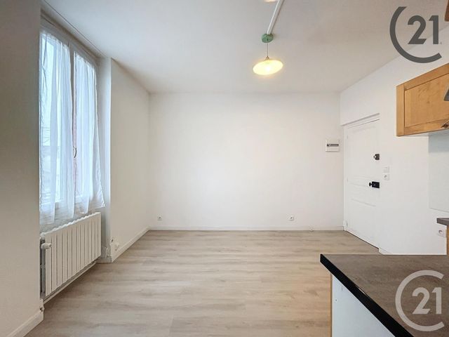 Appartement F2 à louer - 2 pièces - 24.0 m2 - MELUN - 77 - ILE-DE-FRANCE - Century 21 Cerim