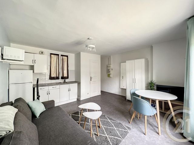 Appartement F1 à louer - 1 pièce - 22.5 m2 - MELUN - 77 - ILE-DE-FRANCE - Century 21 Cerim