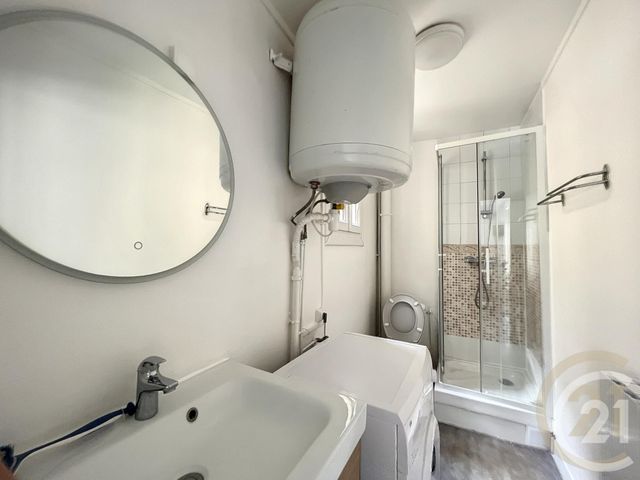 Appartement F1 à louer - 1 pièce - 22.5 m2 - MELUN - 77 - ILE-DE-FRANCE - Century 21 Cerim