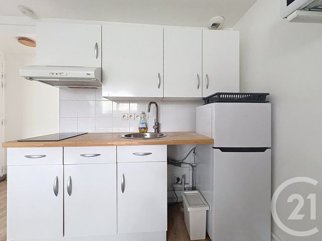 Appartement F1 à louer - 1 pièce - 27.36 m2 - MELUN - 77 - ILE-DE-FRANCE - Century 21 Cerim
