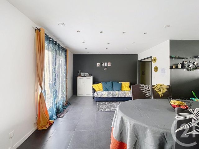 maison à vendre - 5 pièces - 100.0 m2 - MOISSY CRAMAYEL - 77 - ILE-DE-FRANCE - Century 21 Cerim