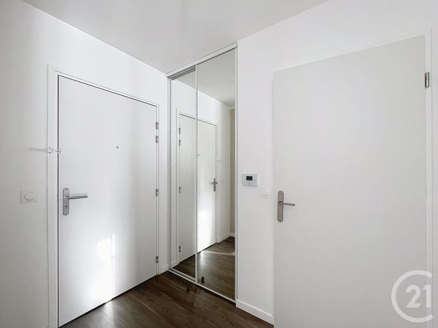 Appartement F3 à vendre - 3 pièces - 60.95 m2 - ST PIERRE DU PERRAY - 91 - ILE-DE-FRANCE - Century 21 Cerim