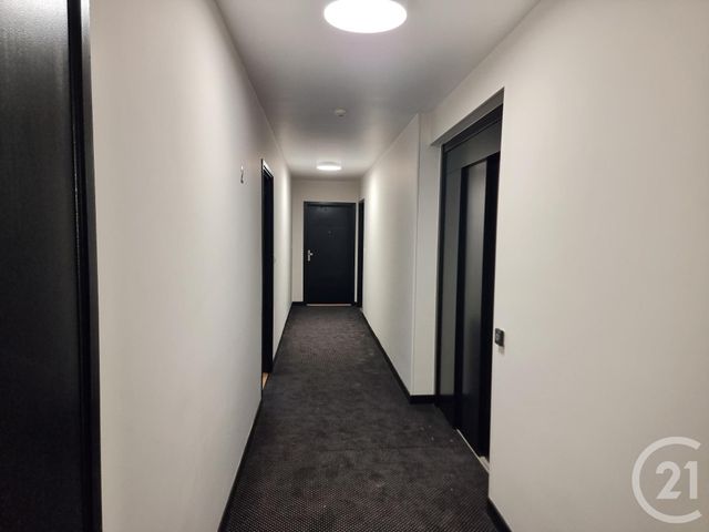 Appartement F2 à louer - 2 pièces - 43.42 m2 - SAVIGNY LE TEMPLE - 77 - ILE-DE-FRANCE - Century 21 Cerim