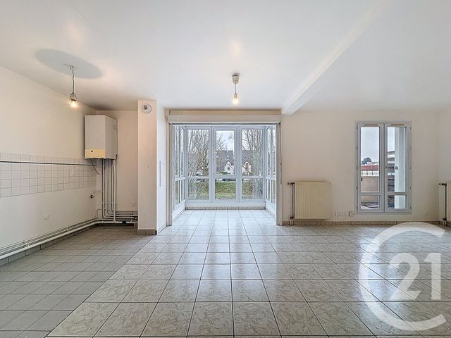 Appartement F2 à vendre - 2 pièces - 60.55 m2 - MOISSY CRAMAYEL - 77 - ILE-DE-FRANCE - Century 21 Cerim