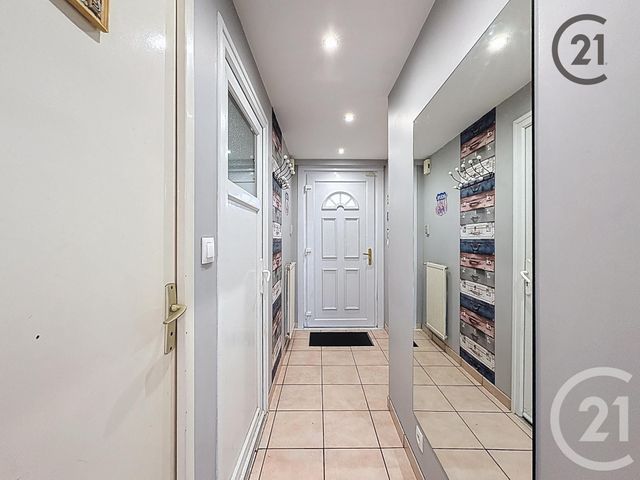 maison à vendre - 5 pièces - 90.0 m2 - LIEUSAINT - 77 - ILE-DE-FRANCE - Century 21 Cerim