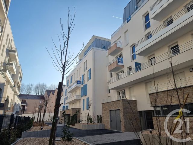 Appartement F2 à louer - 2 pièces - 50.09 m2 - SAVIGNY LE TEMPLE - 77 - ILE-DE-FRANCE - Century 21 Cerim